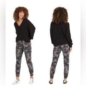 Spanx Stretch Twill Cargo Jogger Camo